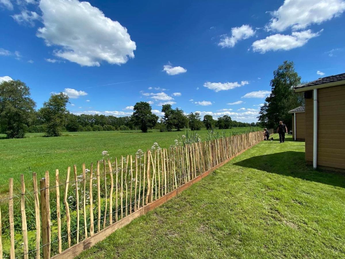Pipowagens Bij Pannenkoekenrestaurant & Camping De Koppenjan 'Een Uniek Verblijf Met Kinderspeelboerderij' Jubbega-Schurega Exterior photo